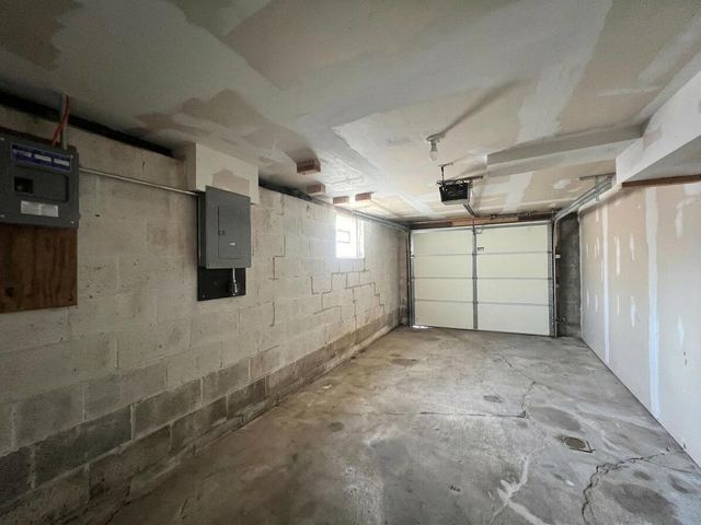 13120 Harding Boulevard, Cedar Lake, IN 46303