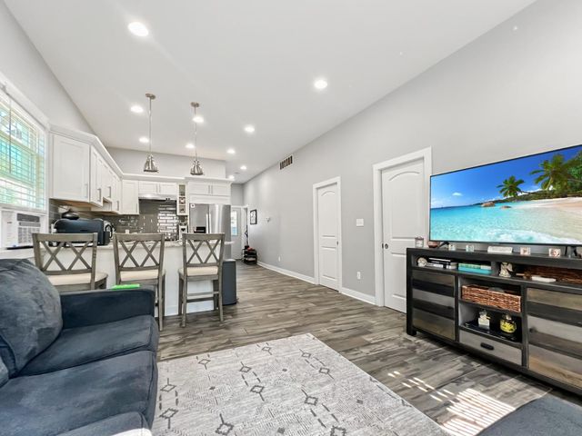 13120 Harding Boulevard, Cedar Lake, IN 46303