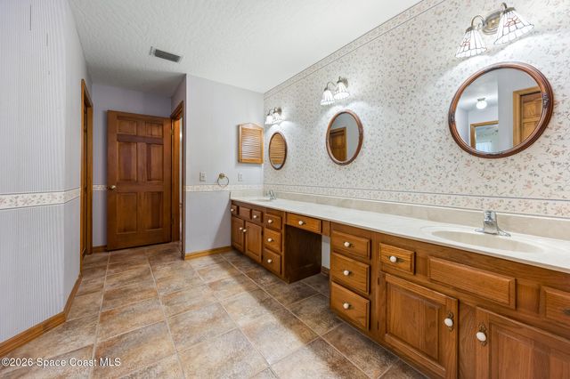 3880 Ponderosa Road, Malabar, FL 32950