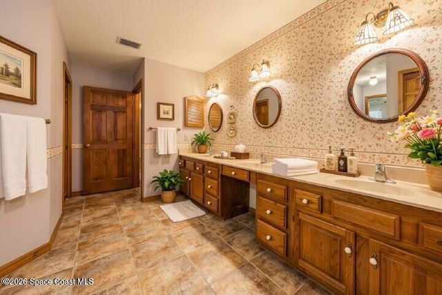 3880 Ponderosa Road, Malabar, FL 32950