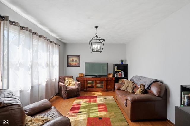 645 Kentucky Avenue, Plainfield, IN 46168