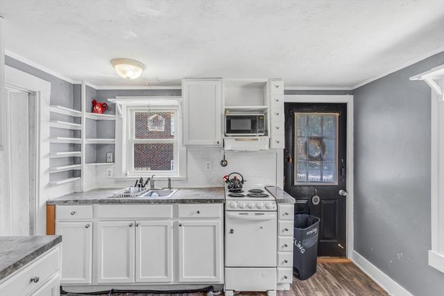 20 Darling Ct, Rockland, MA 02370