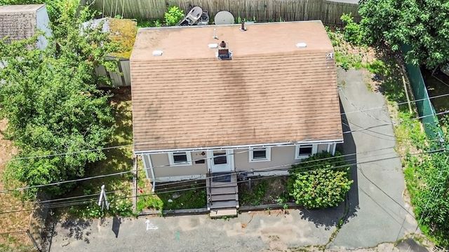 20 Darling Ct, Rockland, MA 02370