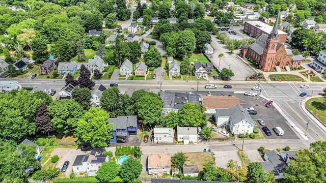 20 Darling Ct, Rockland, MA 02370