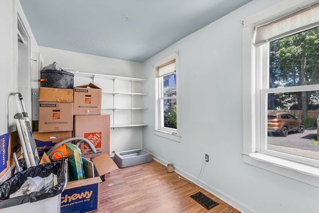 20 Darling Ct, Rockland, MA 02370