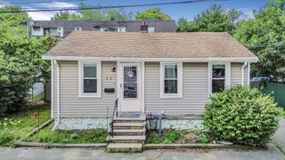 20 Darling Ct, Rockland, MA 02370