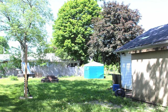 300 W North Street, Fremont, IN 46737