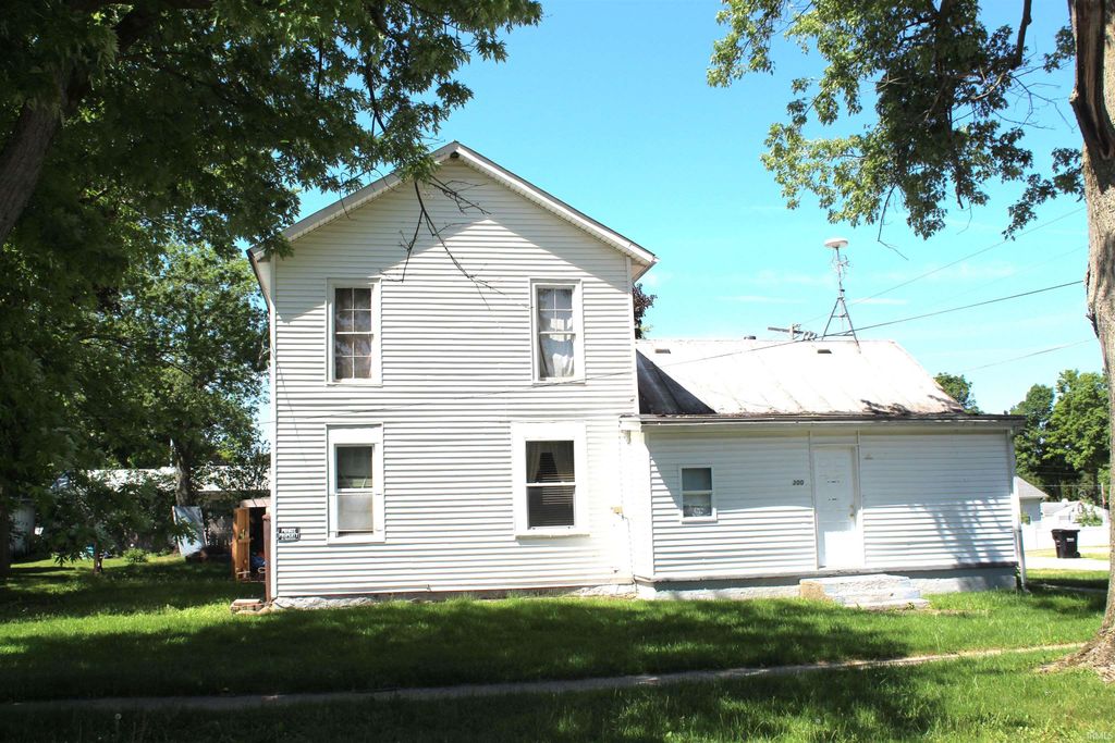 300 W North Street, Fremont, IN 46737