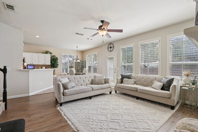 5582 Park Haven Place, Fort Worth, TX 76137