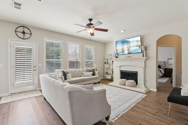 5582 Park Haven Place, Fort Worth, TX 76137