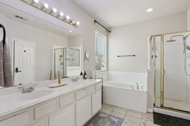 5582 Park Haven Place, Fort Worth, TX 76137