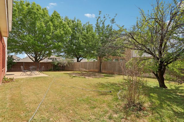 5582 Park Haven Place, Fort Worth, TX 76137