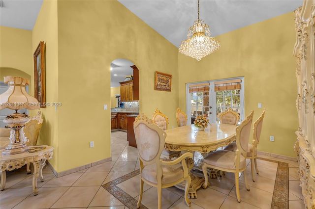 16037 NW 77th Pl, Miami Lakes, FL 33016