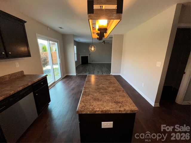 1818 Greenbrook Trail, Dallas, NC 28034