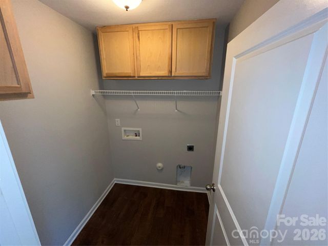 1818 Greenbrook Trail, Dallas, NC 28034