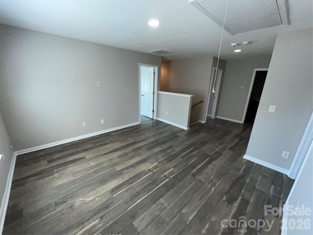 1818 Greenbrook Trail, Dallas, NC 28034