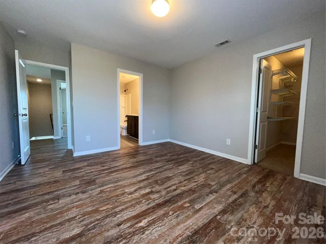 1818 Greenbrook Trail, Dallas, NC 28034