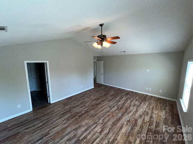 1818 Greenbrook Trail, Dallas, NC 28034