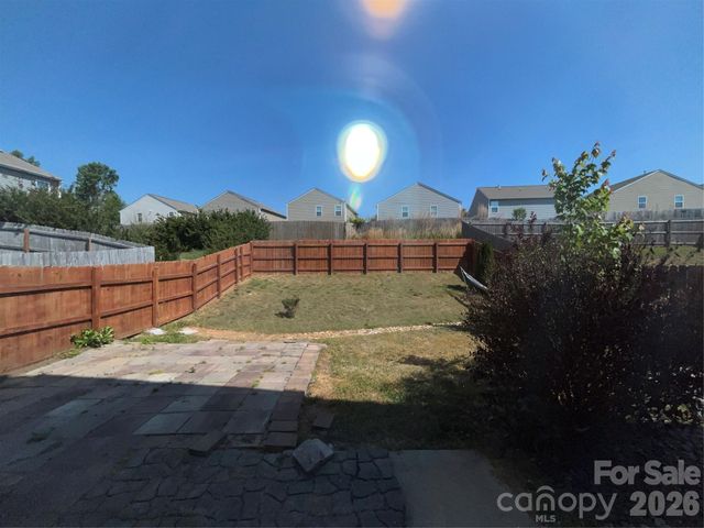 1818 Greenbrook Trail, Dallas, NC 28034