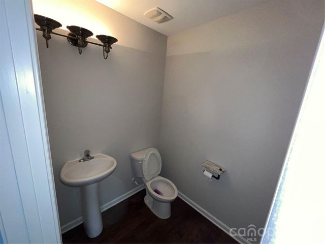 1818 Greenbrook Trail, Dallas, NC 28034