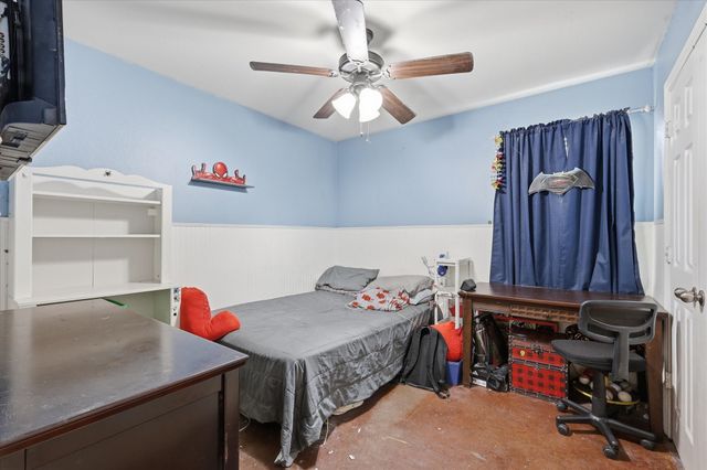 5002 Bayberry Drive, Arlington, TX 76017