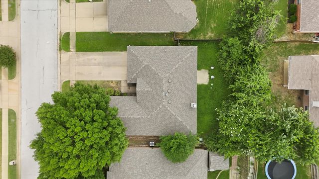 5002 Bayberry Drive, Arlington, TX 76017