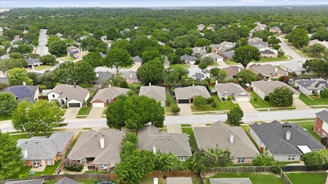 5002 Bayberry Drive, Arlington, TX 76017