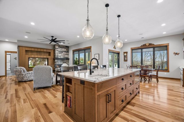 918 Hidden Meadow Lane, Lake City, MN 55041