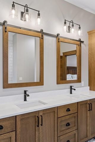 918 Hidden Meadow Lane, Lake City, MN 55041