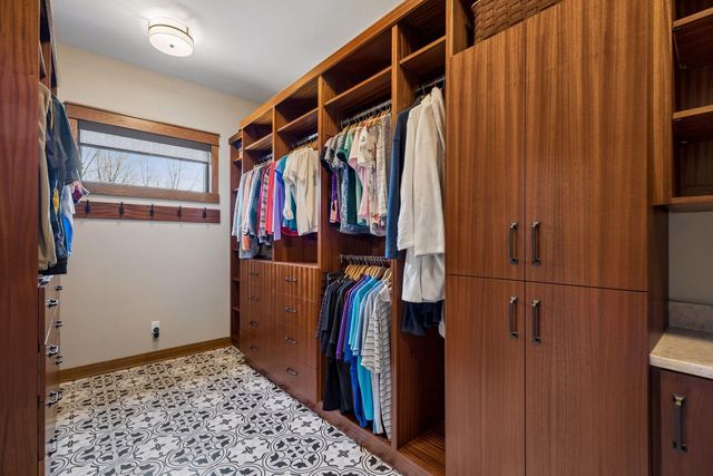 918 Hidden Meadow Lane, Lake City, MN 55041