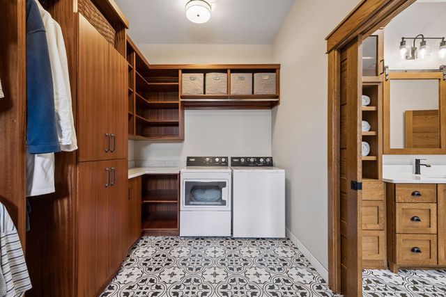 918 Hidden Meadow Lane, Lake City, MN 55041