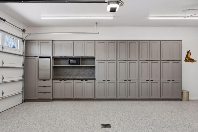 918 Hidden Meadow Lane, Lake City, MN 55041