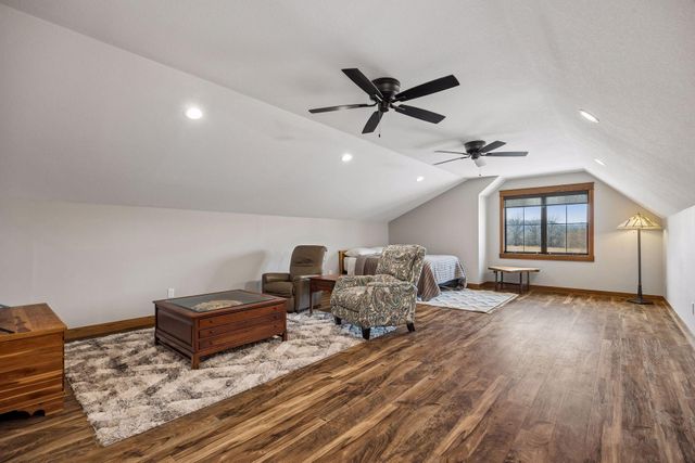 918 Hidden Meadow Lane, Lake City, MN 55041