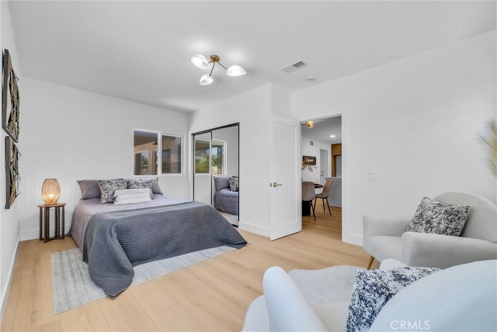Image 32 of property listing at 511 S Wilde, Anaheim, CA 92802