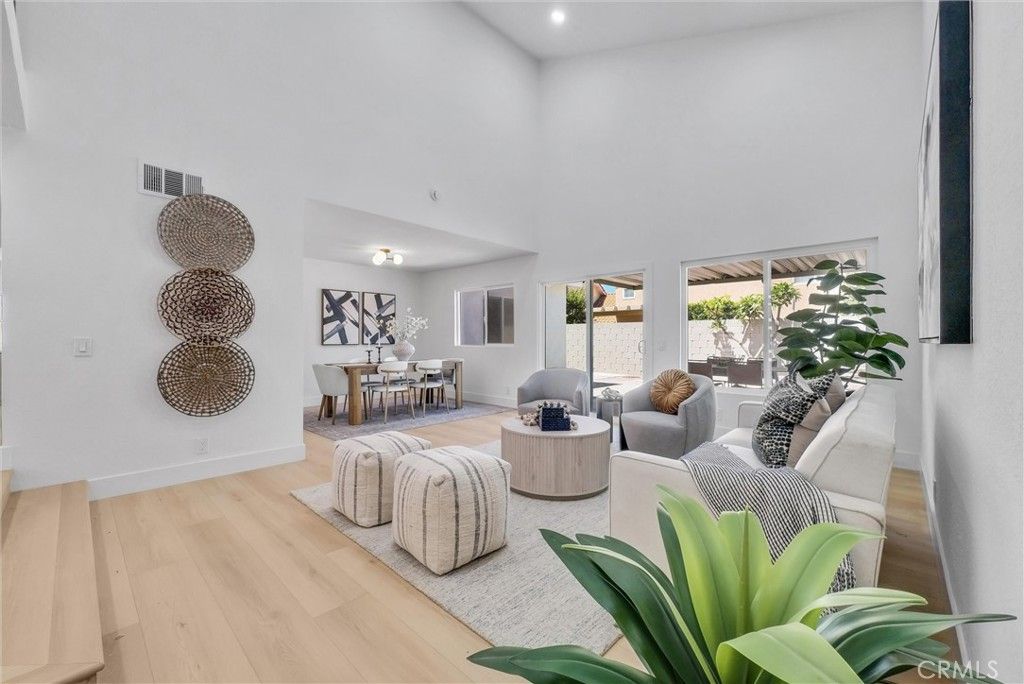 Image 5 of property listing at 511 S Wilde, Anaheim, CA 92802