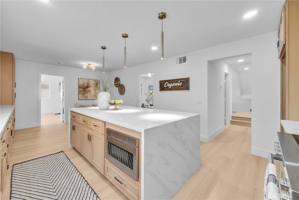 Image 9 of property listing at 511 S Wilde, Anaheim, CA 92802