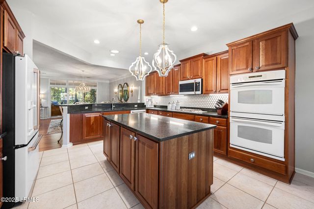 15 Pinyon Drive, Bluffton, SC 29909