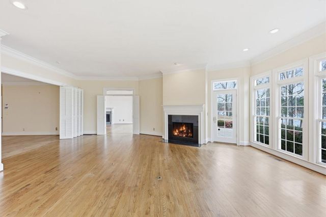 4328 Willow Oak Drive, Gainesville, GA 30506