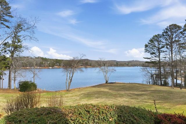 4328 Willow Oak Drive, Gainesville, GA 30506