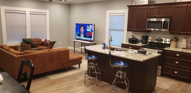 1304 County Road 115 12, Gainesville, TX 76240