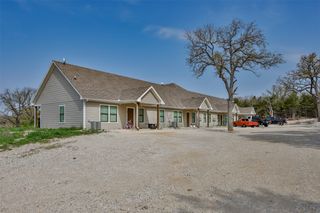1304 County Road 115 12, Gainesville, TX 76240