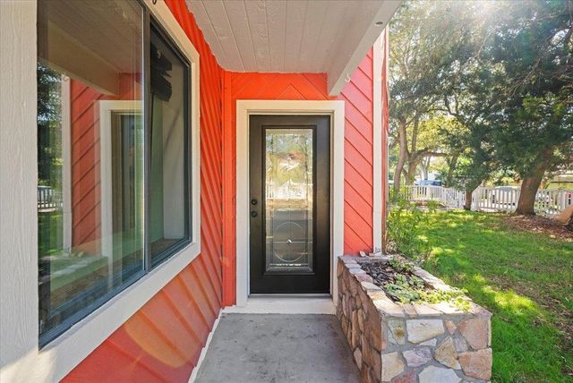 4 Santa Maria Ln, St Augustine, FL 32080