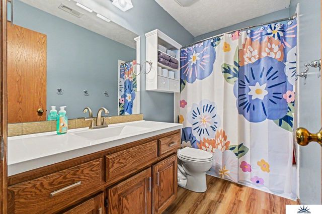 16928 Karen Street, Omaha, NE 68135