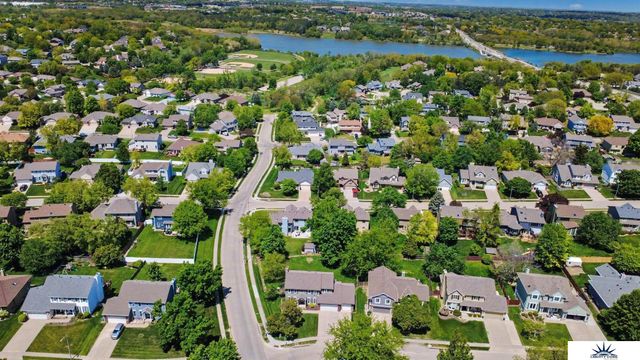 16928 Karen Street, Omaha, NE 68135