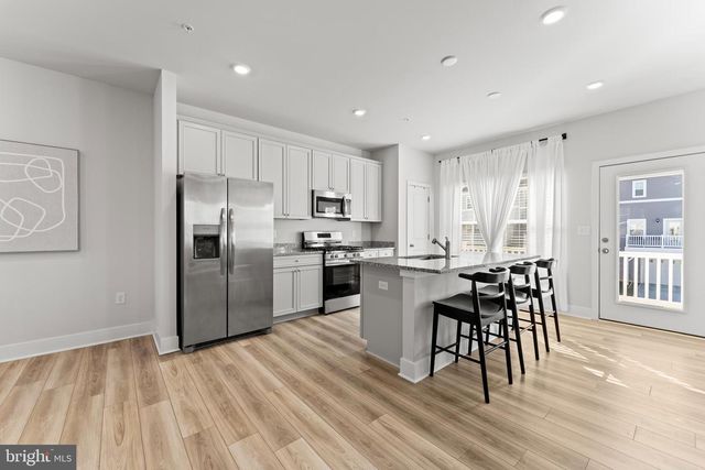 11175 CONWAY PL, White Plains, MD 20695