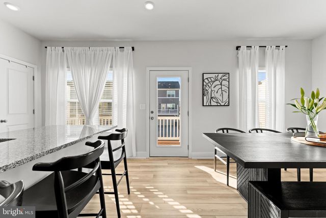 11175 CONWAY PL, White Plains, MD 20695