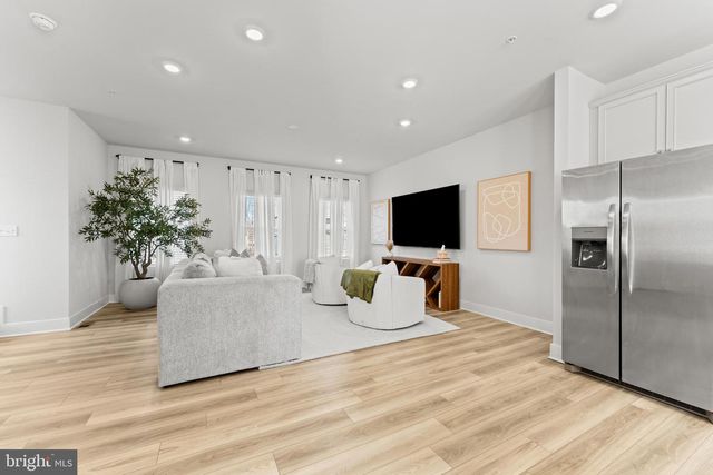 11175 CONWAY PL, White Plains, MD 20695