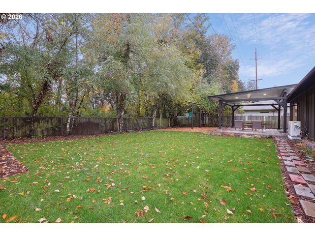3033 Se CONDOR Ave, Gresham, OR 97080