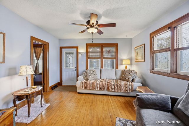 1116 Slayton Avenue, Grand Haven City, MI 49417