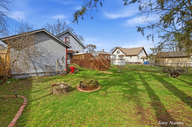 1116 Slayton Avenue, Grand Haven City, MI 49417